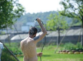 تصویر دوش صحرایی نیچرهایک اورجینال ا Naturehike shower Naturehike shower