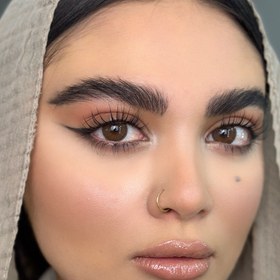 تصویر لنز رنگی یونیک نچرال lens unique