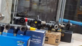 تصویر پمپ ترمز مینی بوس بنز 