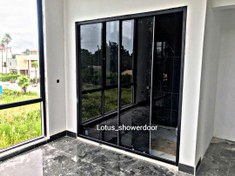 تصویر کابین دوش فریم مشکی شیشه سکوریت ۶ میل 