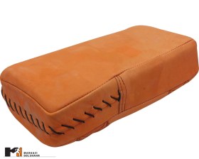 تصویر میت بالشتی چرم 20*40 کد 2003678 
