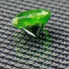 تصویر جواهر دمانتوئید D94 