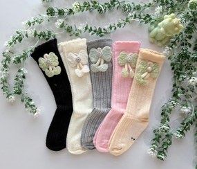 تصویر جوراب سه ربع دخترانه 