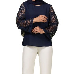 تصویر بلوز زنانه مجلسی کرپ حریر آستین گیپور یقه گرد کلاسیک آمیتیس 