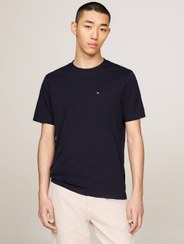 تصویر تی‌شرت مردانه با یقه گرد و جیب وصله‌ای - از کتان خالص، آبی برند Tommy Hilfiger Men's Crew Neck Patch Pocket T-Shirt - Pure cotton, Blue