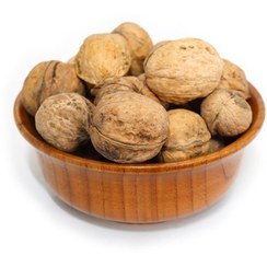 تصویر گردو با پوست 