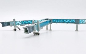 تصویر ماکت پل اتصال هواپیما | Jc Wings 1:400 Airport Passenger Bridge 3pcs 