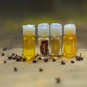 تصویر روغن میخک خالص 