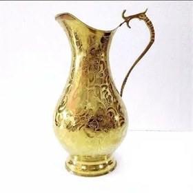 تصویر پارچ بزرگ برنجی قلمزنی 