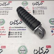 تصویر جا پایه جلو موتور بنلی 150 و 250 تک سیلندر قدیم و عقب بنلی 150 قدیم ( راست ) 