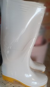 تصویر چکمه سفید ساق بلند 