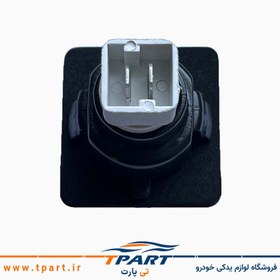 تصویر چراغ لای درب سمند 