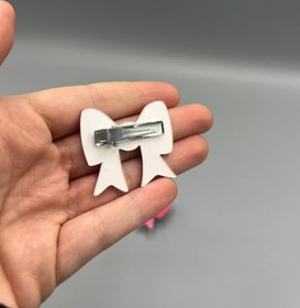 تصویر سنجاق سر پاپیون 