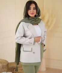 تصویر کت و شلوار لینن مدل ماندانا کلاسیک رنگ شیری سبز 