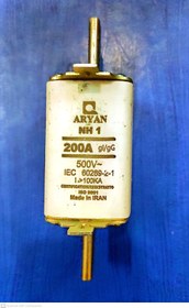 تصویر فیوز کاردی 200 آمپر NH1 آریان Cartridge fuses NH1 200A Aryan