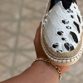 تصویر گیوه امیری سفید مشکی ( ۱۷۳۵ ) 