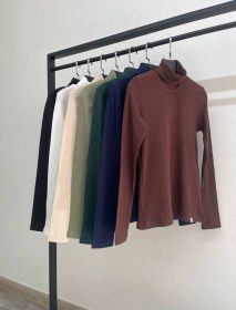 تصویر بلوز یقه اسکی پنبه زنانه کد ۱۳۱ رنگ سفید 