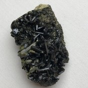 تصویر سنگ اپیدوت کلکسیونی سایز کوچک 110 گرم 