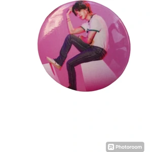 تصویر فروشگاه آپریل پارتی پلاس