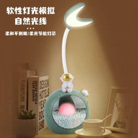 تصویر چراغ مطالعه فانتزی فضانورد و ماه رومیزی مدل Moon Alarm Desk Lamp RGB 