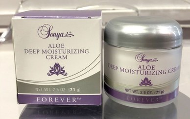 تصویر آلوئه دیپ مویسچرایزینگ سونیا (کرم مرطوب کننده ی عمیق و ضد چروک) Sonya Aloe Deep Moisturizing Cream