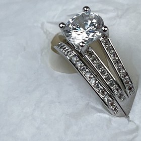 تصویر حلقه و پشت حلقه 