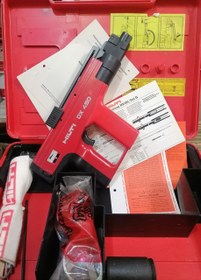 تصویر تفنگ میخکوب بتون هیلتی آلمان مدل HILTI DX450 