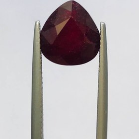 تصویر نگین یاقوت سرخ سایز 11*10 