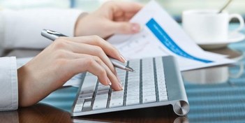 تصویر مشاوره مدیریت بازرگانی برای مشاوره فرم را در قسمت ارتباط با ما پر کنید و یا با ما تماس بگیرید.