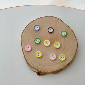 تصویر دکمه گرد دور رنگی 