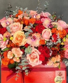 تصویر باکس گل ولنتاین | کد: ZNB-Q2M 