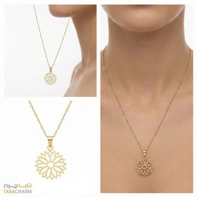 تصویر گردنبند نقره آب طلا طرح گل خورشیدی 
