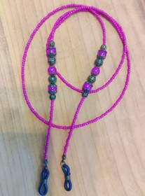 تصویر بند عینک صورتی 