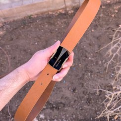 تصویر کمربند چرم طبیعی مردانه تک لایه گاومیش با سگک پلاکی K35PA4 