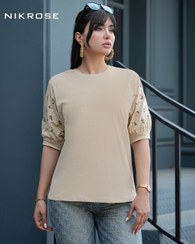 تصویر بلوز آستین سه ربع گلدار در رنگبندی جنس نخ پنبه گرم بالا 