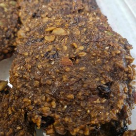 تصویر کوکی رژیمی موز و کره بادام زمینی 5 عددی هر عدد 65 گرم Dietary cookie