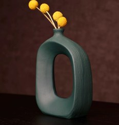 تصویر گلدان طرح دار تو خالی 