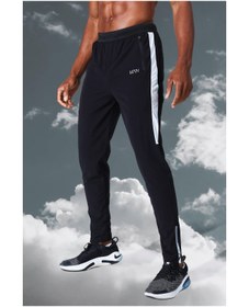 تصویر شلوار جگری سبک مردانه با نوار کناری برند boohooman Man Active Gym Lightweight Side Stripe Jogger