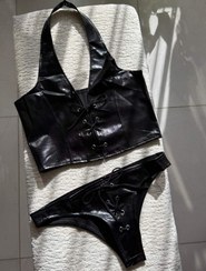 تصویر ست تاپ و شورت فانتزی لاتکس جلو بندی - مشکی Lace-Up Latex Lingerie Set