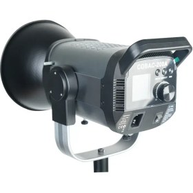 تصویر نور LED گلدن‌پاور مدل COBAC-200A 