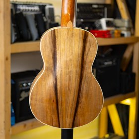 تصویر گیتار یوکللی Techno UK-26P Ukulele with pickup 