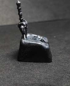 تصویر دکمه کیبورد مکانیکال مدل وارکرفت طرح شمشیر sword mechanical keycap