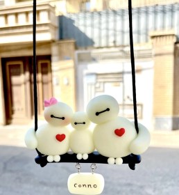 تصویر آویز ماشین طرح بیمکس شب تاب 