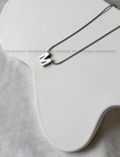 تصویر گردنبند حرف M 