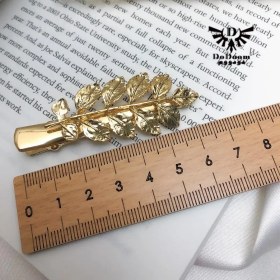 تصویر گیره طلایی برگ درشت G144 