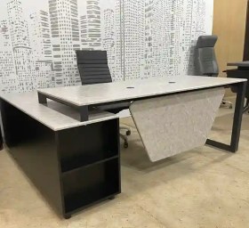 تصویر میز مدیریت مدل زهره 