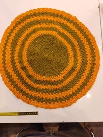 تصویر پادری گرد قلاب‌بافی دست‌ساز - دکوراسیون منزل - طرح دایره‌ای Circular Crochet Rug: A Cozy Addition to Your Home