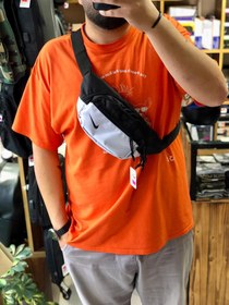 تصویر بادی بگ طرح نایکی مینیمال 