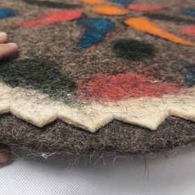 تصویر نشیمن نمدی دولبه 