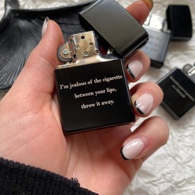 تصویر فندک زیپو مشکی دو رو 